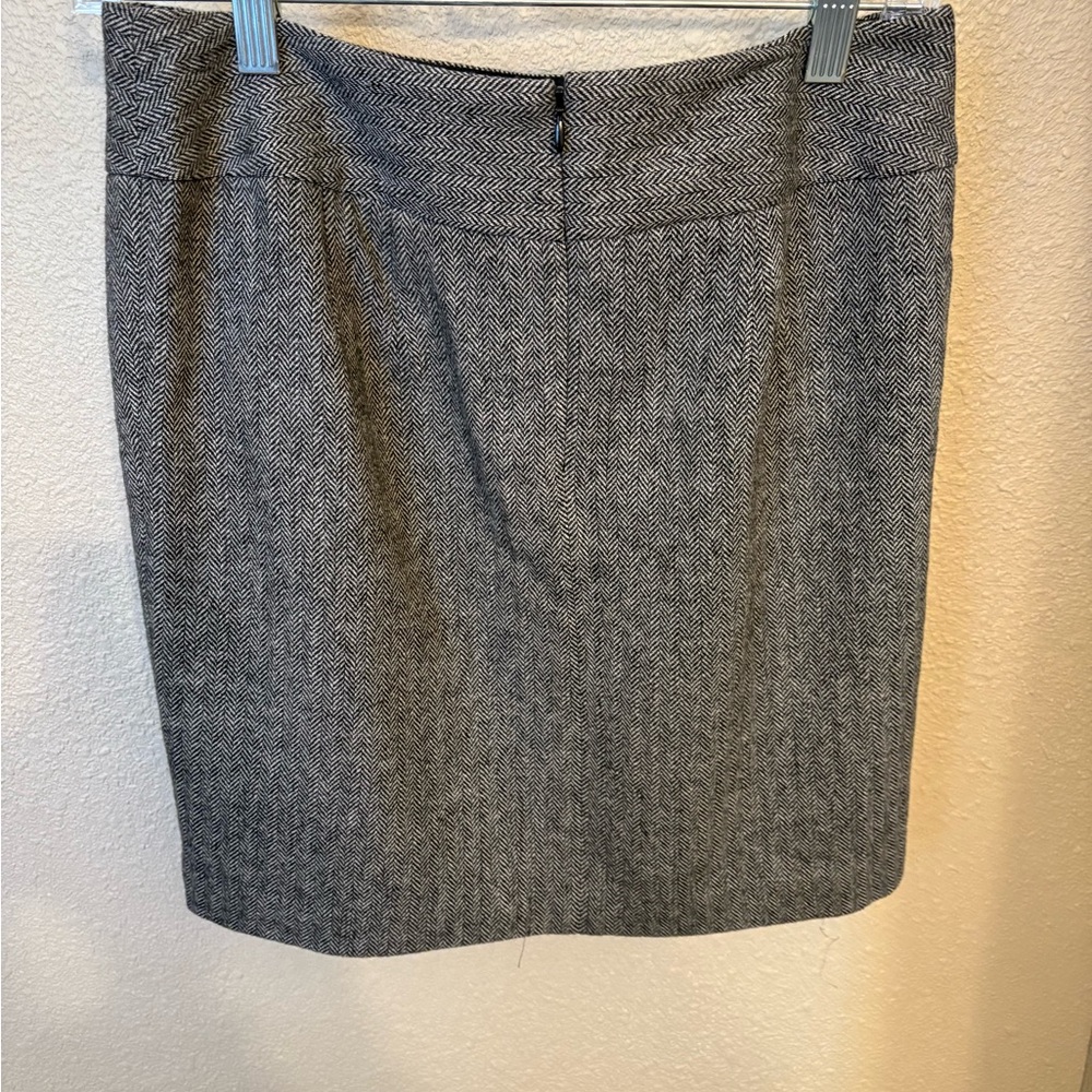 Ann Taylor LOFT Herringbone Skirt - Picture 2 of 3